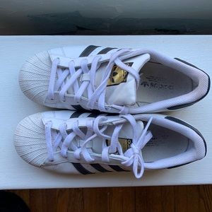 Adidas superstar